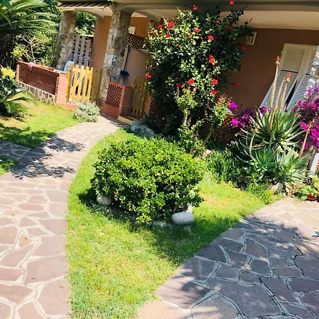 Andolfi Appartement *